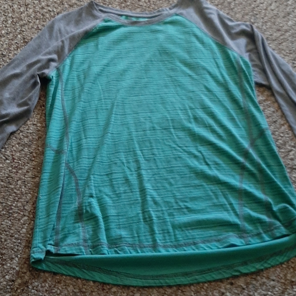 Tek Gear long sleeve